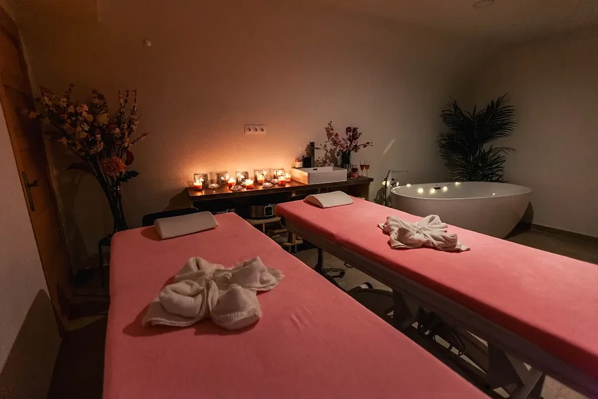 Páros masszázs, jakuzzi és finn szauna, igazi feltöltődés a belvárosban